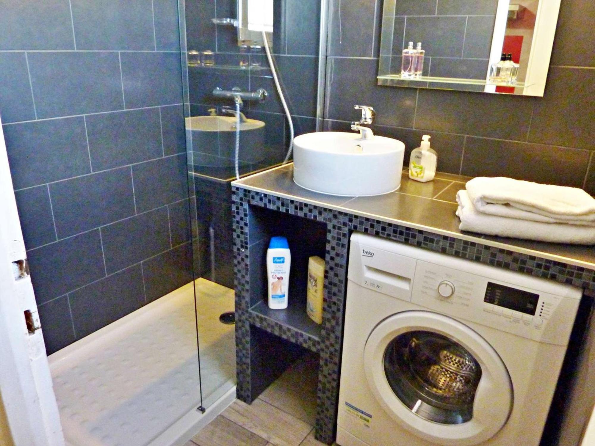 Duplex Renove Avec Clim, Terrasse Et Parking A Marseillan - Fr-1-387-162 Apartment Екстериор снимка