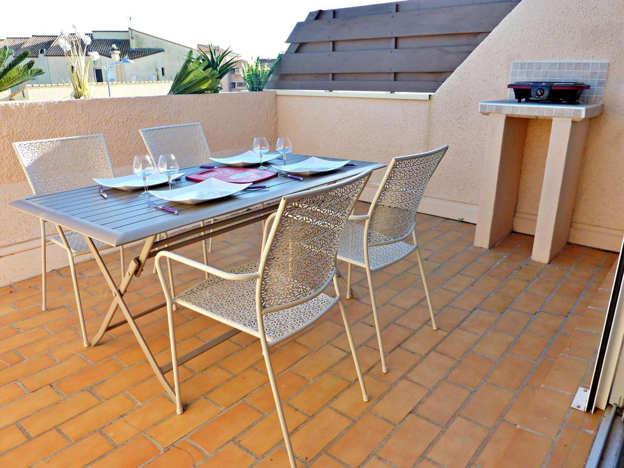 Duplex Renove Avec Clim, Terrasse Et Parking A Marseillan - Fr-1-387-162 Apartment Екстериор снимка